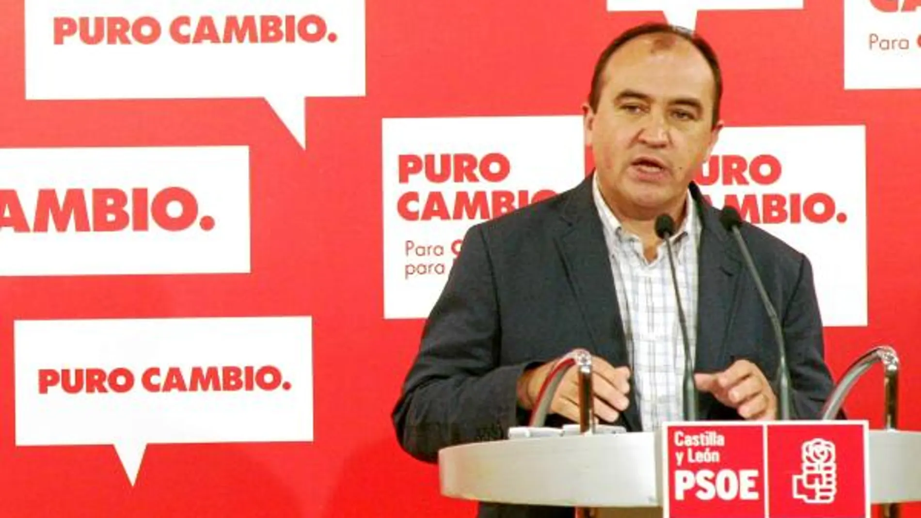 El secretario de Organización del PSOE, Pedro José Muñoz