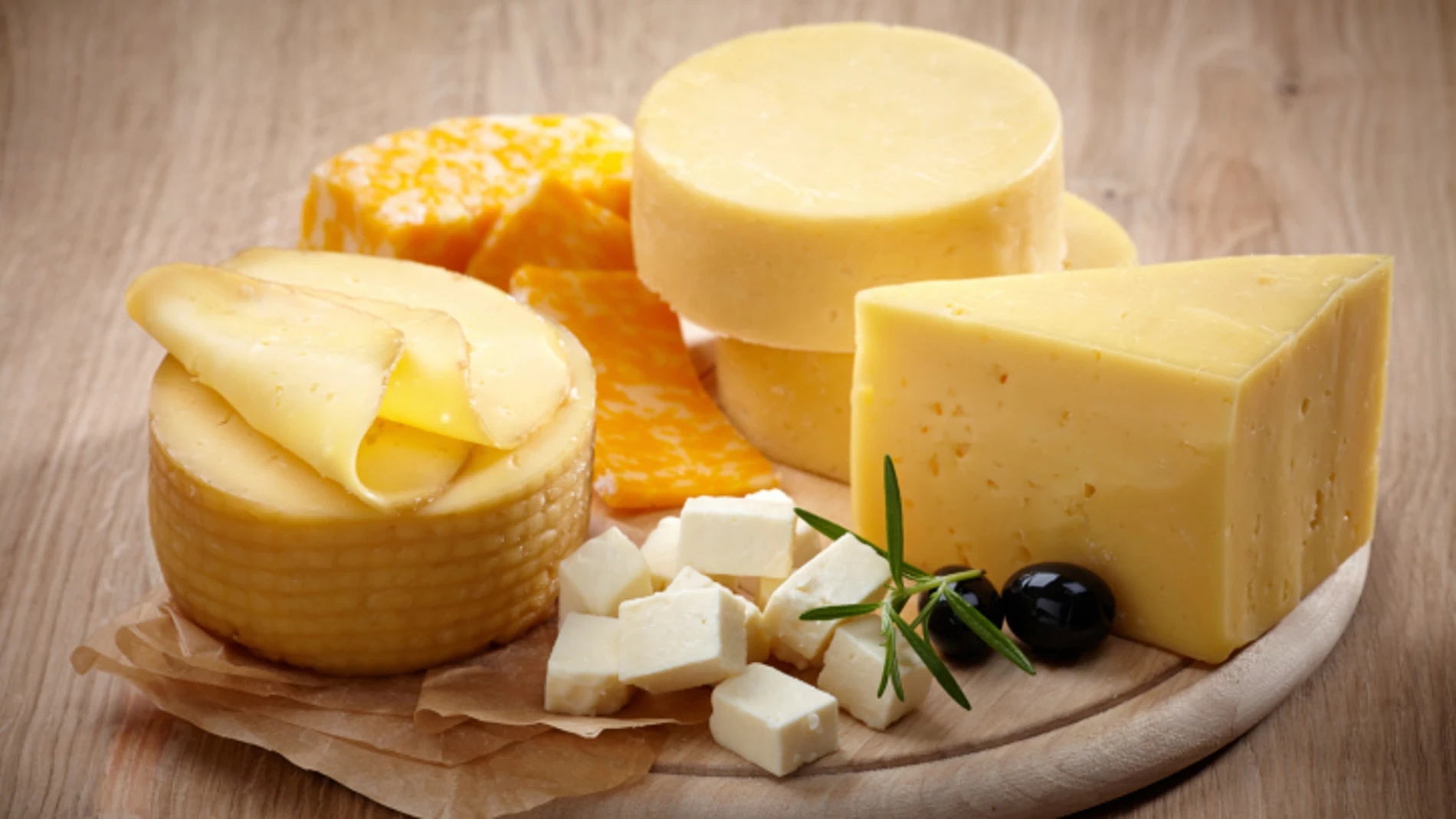¿De verdad comer queso engorda tanto?