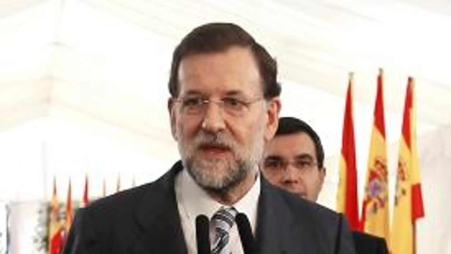 Rajoy exige poner orden en Fomento ante el exceso de torpeza y la imprevisión