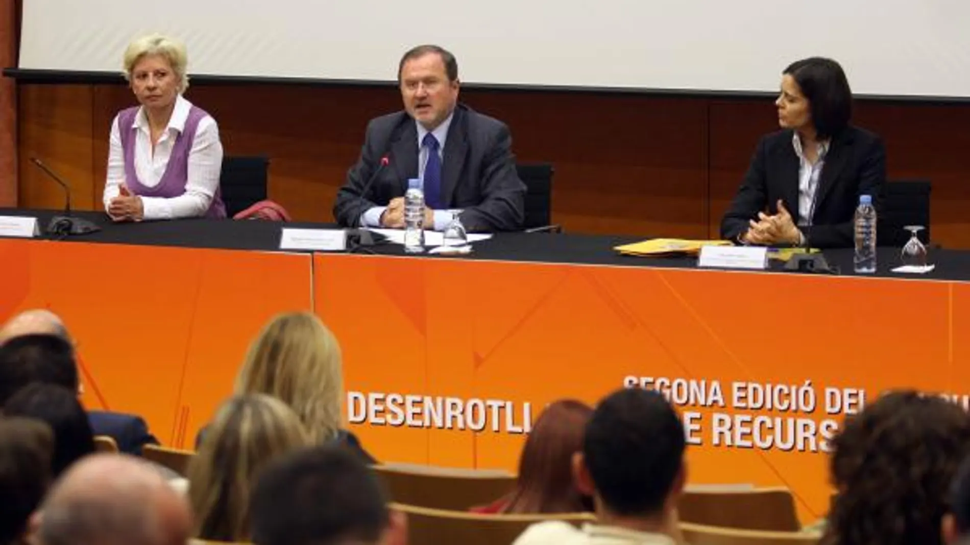 Las nuevas tecnologías, claves para formar al alumnado en la sociedad del siglo XXI