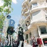 El Passeig de Gràcia, pasarela de lujo para los aspirantes al Botón de Mango