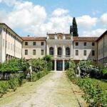 La mansión italiana se suma a las otras propiedades que la pareja tiene en Francia, Berlín y Nueva Orleans