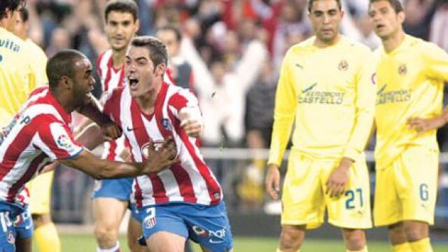 Diego López no para al Atlético