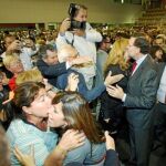 Rajoy y Sánchez-Camacho se dieron un baño de multitudes en un mitin con 1.500 simpatizantes