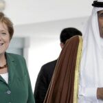 Merkel, en la imagen con el emir de Qatar en septiembre, ha mostrado su neutralidad sobre la operación.