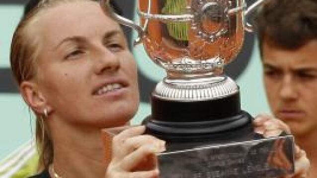 Kuznetsova domina a Safina y gana el Roland Garros