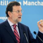 Rajoy: 2010 ha sido «el año de los recortes sociales»