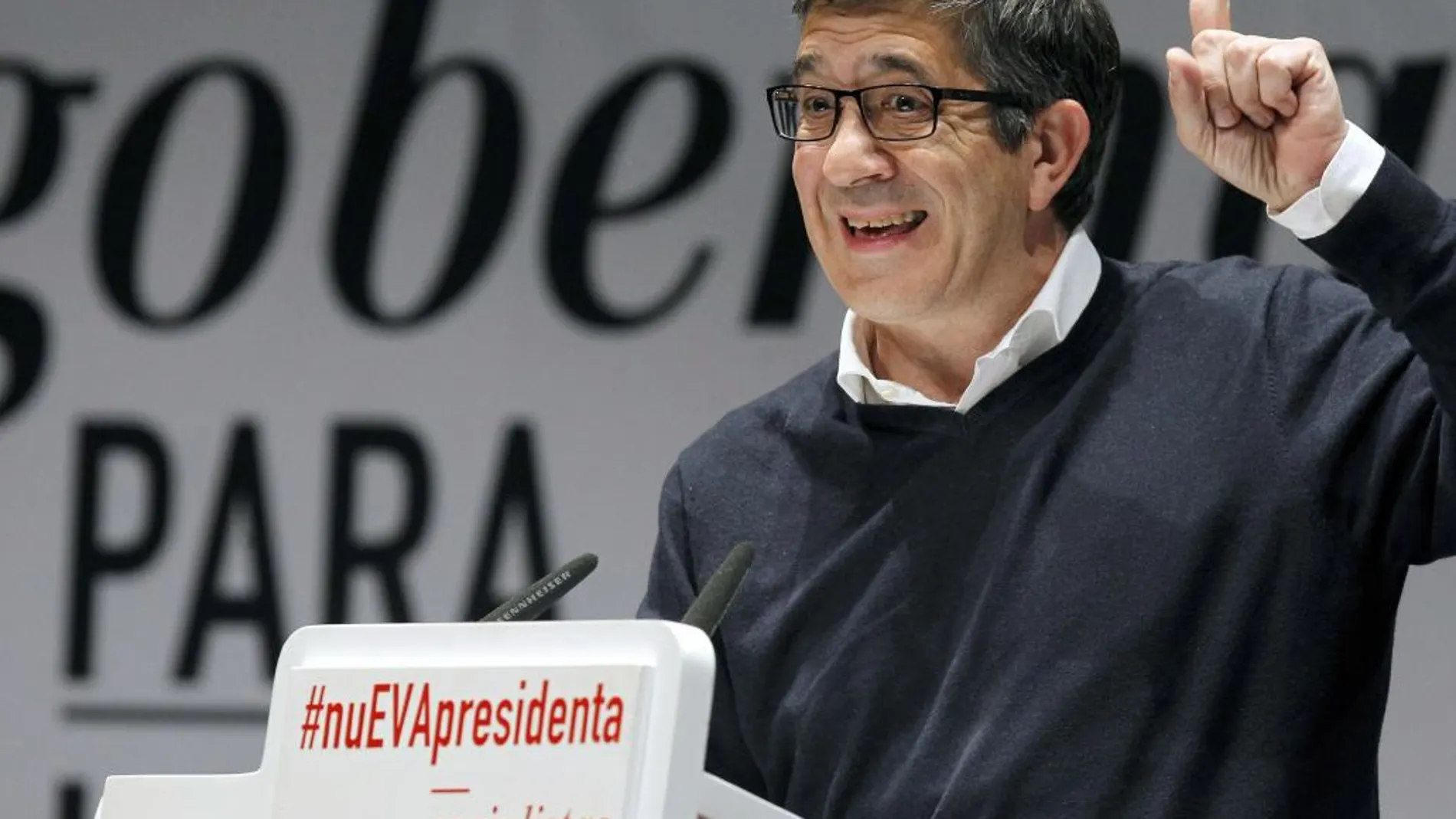Patxi López ha negado que el PSOE haya cambiado de posición sobre posibles socios