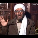 Una imagen del «número tres» de Al Qaida, Mustafa Abu Al Yazid, en uno de los vídeos colgados en Internet en los que aparecía