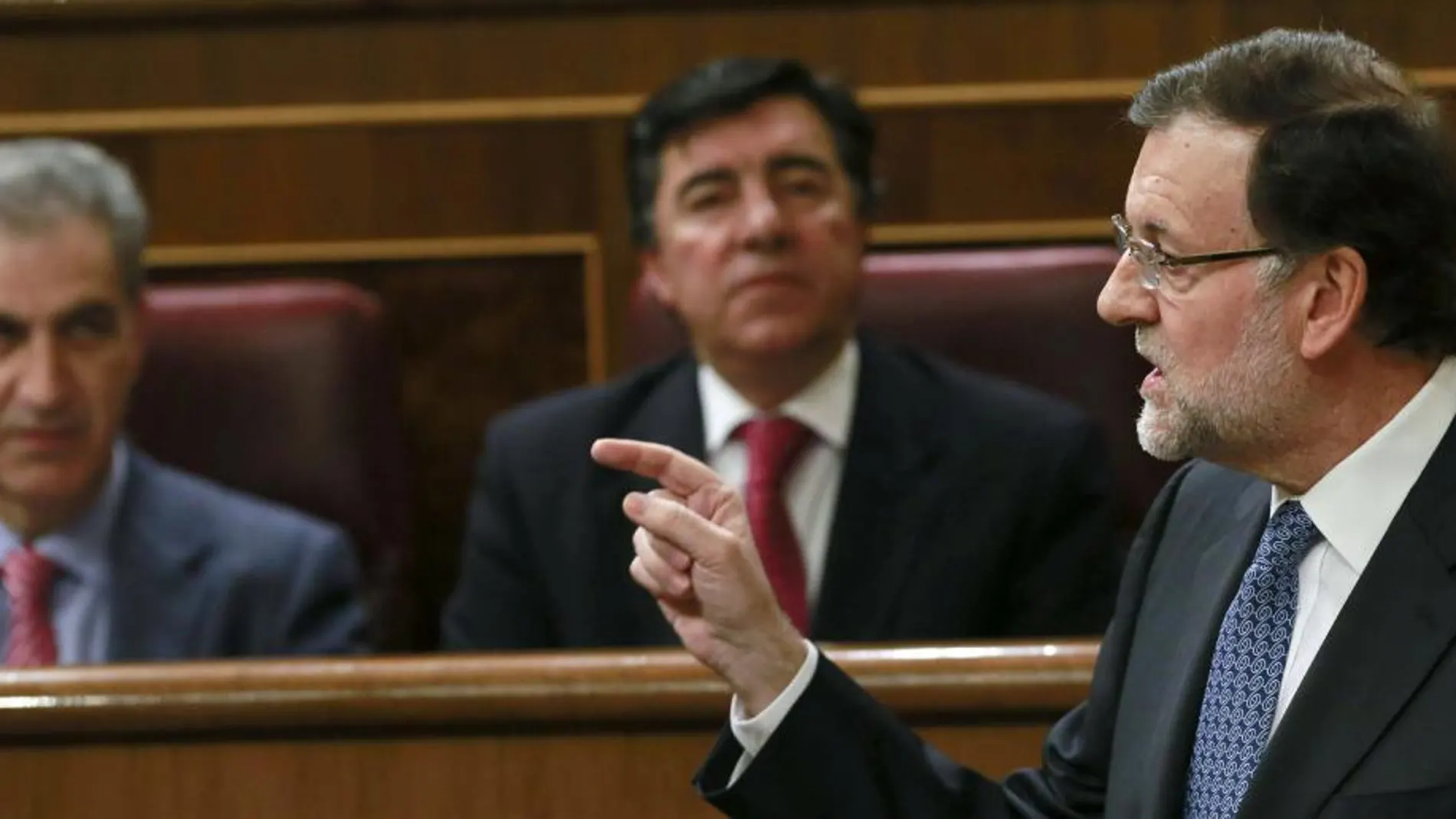 El presidente del Gobierno, Mariano Rajoy, durante su intervención en el pleno de control