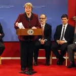  Bachelet cierra la crisis de su Gabinete con nueve cambios