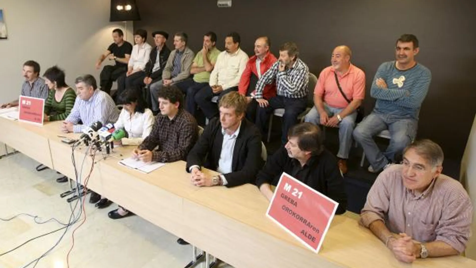 Eusko Alkartasuna se une a la huelga abertzale del día 21