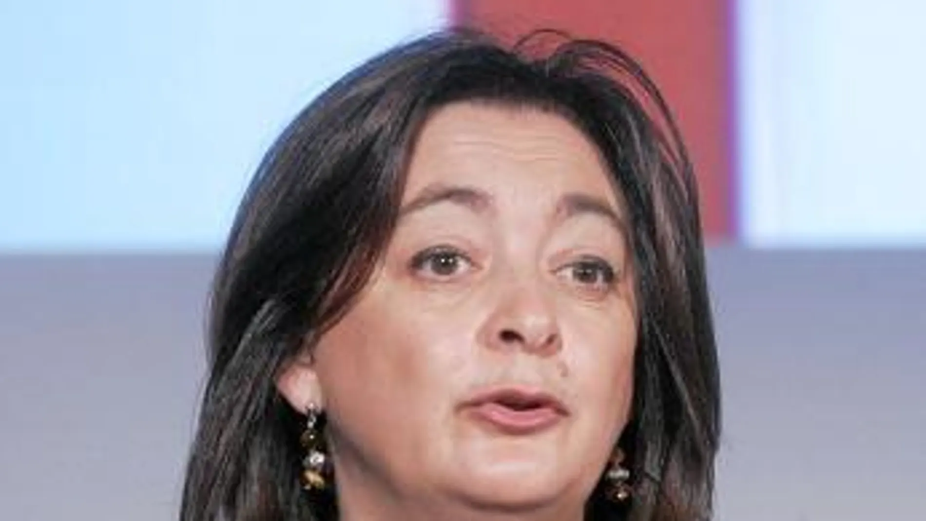 La consejera de Presidencia apela al bajo endeudamiento de Andalucía como «una base sólida que genera confianza en los mercados»