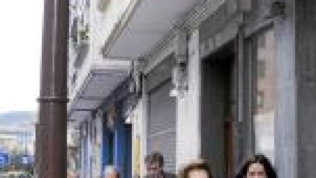Es habitual ver por las calles de Lasarte a la familia de Usabiaga