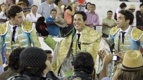 Sánchez, Saldívar y Silveti, tarde triunfal en León