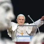  Benedicto XVI: «Con este viaje pretendo abrazar África entera»