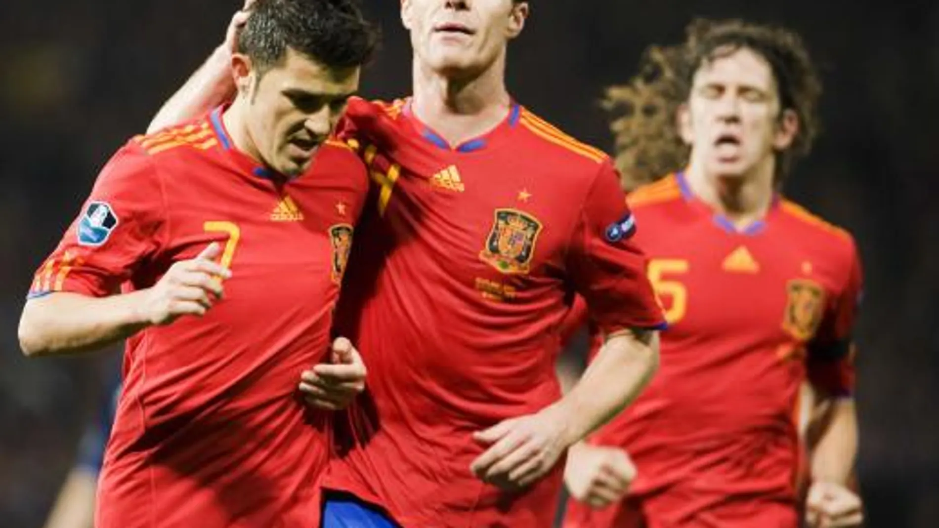 España gana sin faldas y a lo loco