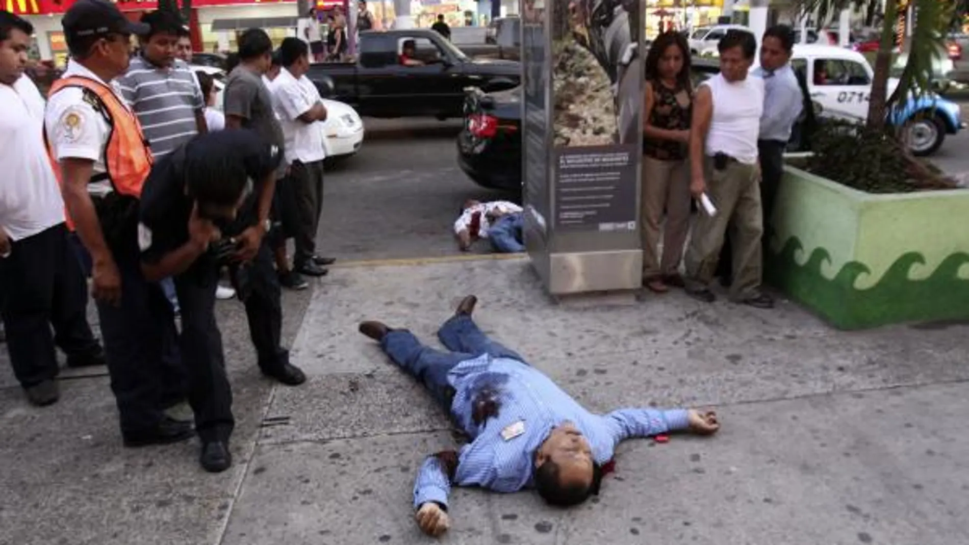 La policía halla los cuerpos decapitados de 15 personas en el sur de México
