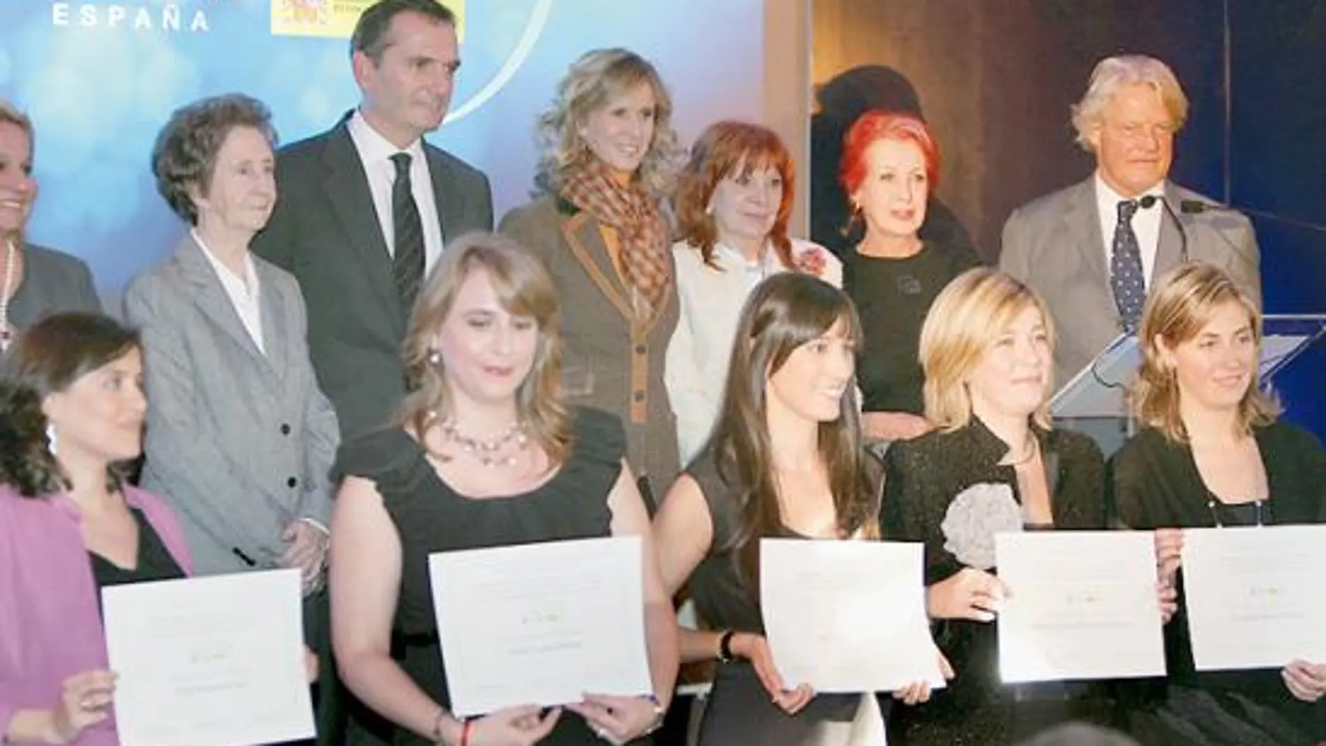 Premio a las mujeres investigadoras