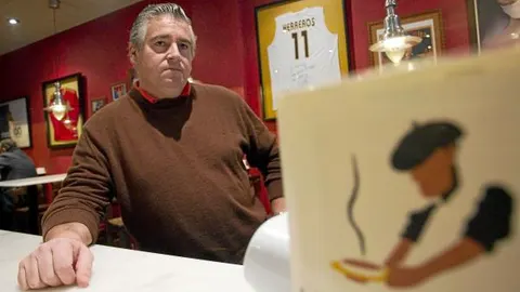 José Eugenio Arias, dueño del Asador Guadalmina, foco de la rebelión contra la ley antitabaco
