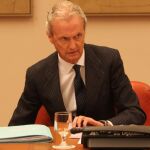 El ministro de Defensa, Pedro Morenés, en la Comisión de Defensa en el Congreso de los Diputados