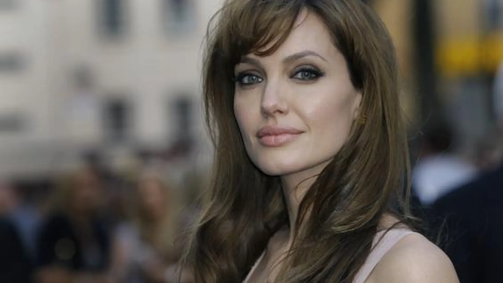 Angelina Jolie dirigirá una película sobre la guerra de Bosnia