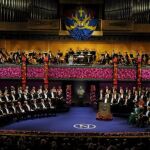 Vista general de la ceremonia de entrega de los Premios Nobel celebrada en la Sala de Conciertos de Estocolmo