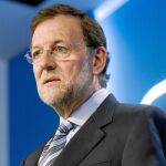 Rajoy apuesta por «conectar» con la juventud