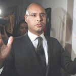 Saif al Islam no sólo tiene que hacer frente a las revueltas en Libia. Se ha descubierto que también hizo trampas en Londres