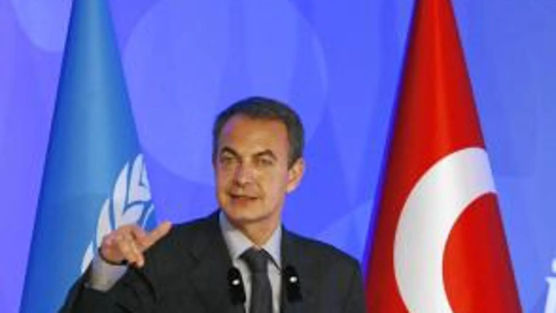 Rodríguez Zapatero en el II Foro de la Alianza en Estambul en 2009