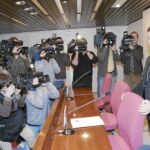 La plenaria de ayer suscitó un inusual interés en los medios a raíz del libro de Seewald