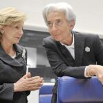 Salgado, con Lagarde, candidata a dirigir el FMI, organismo que vigila a España de cerca