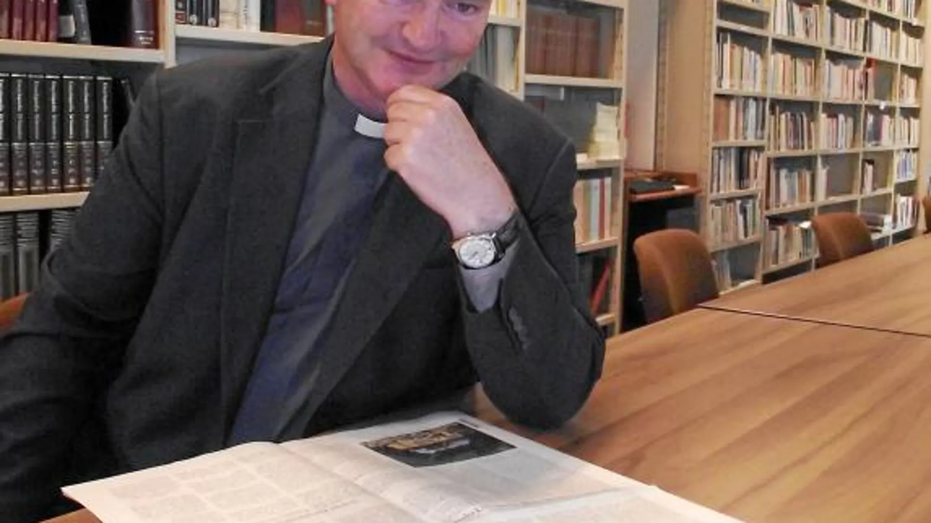 Monseñor Paul Thige