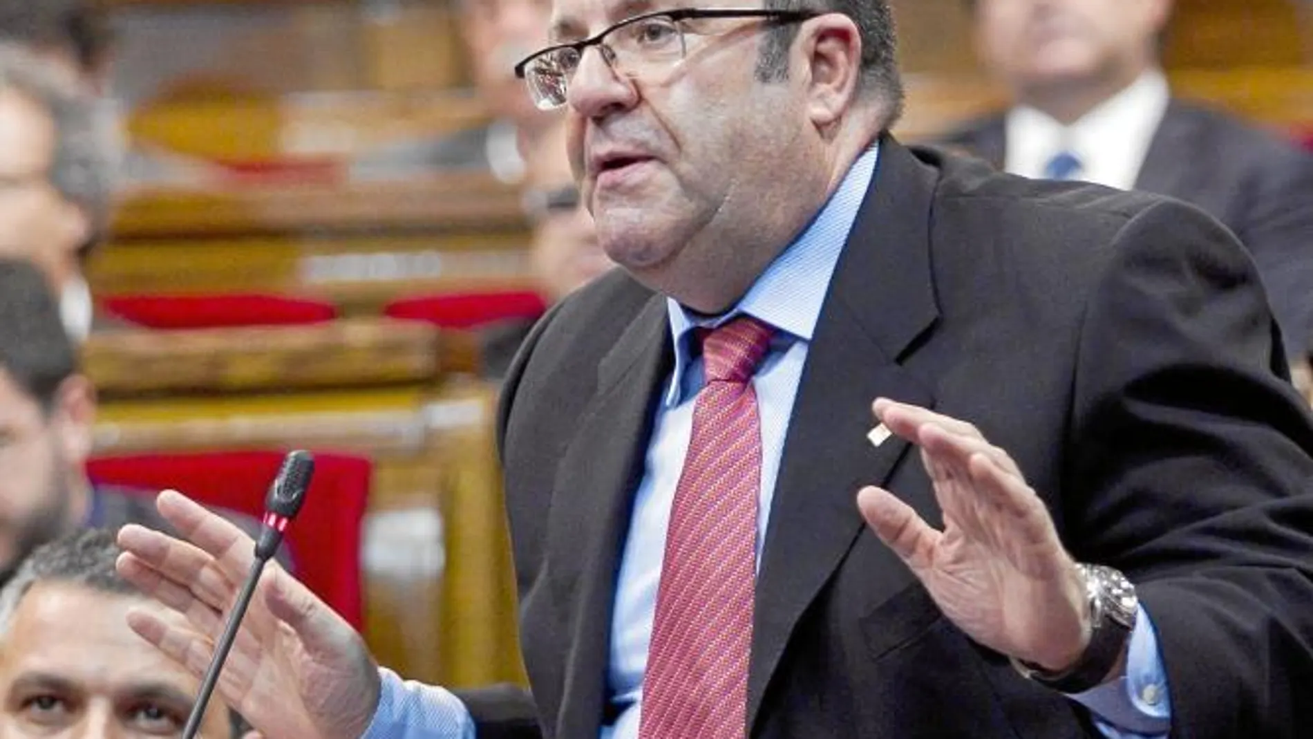 Rafael Luna, durante su intervención ayer en el Parlamento catalán