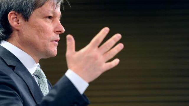 Dacian Ciolos, comisario de Agricultura europeo