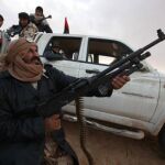 Las posibilidades de alto el fuego están siendo estudiadas entre los líderes de la rebelión libia y la ONU