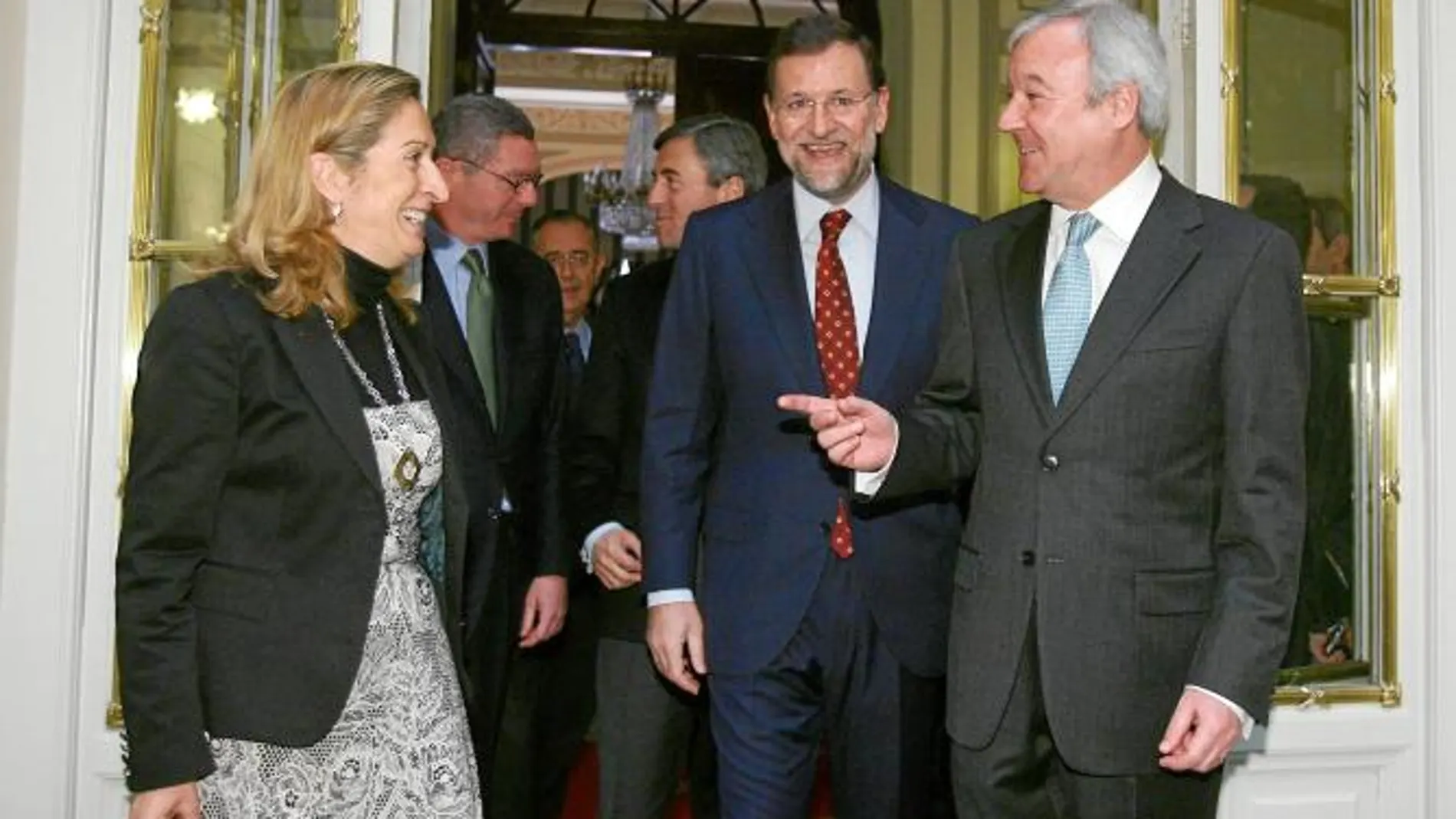 Valcárcel se reúne hoy con Pastor para ultimar el «despegue» de Corvera