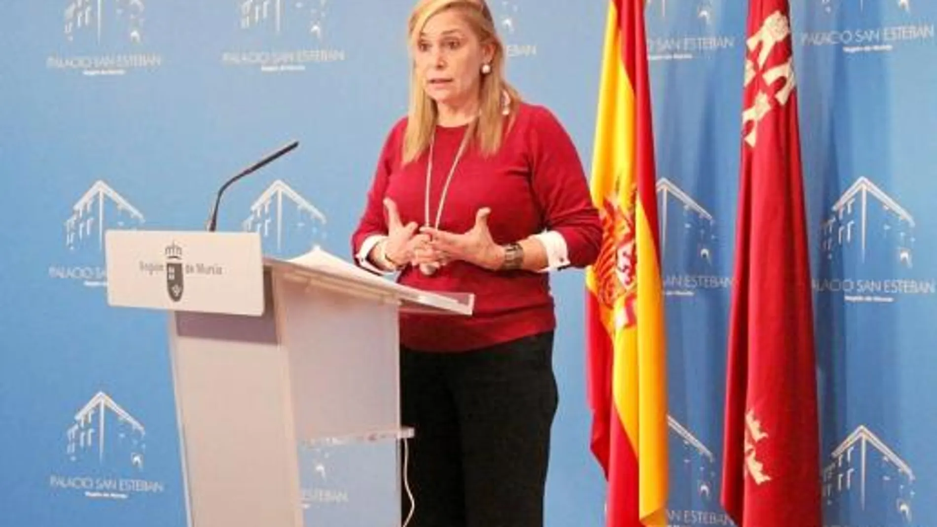 La portavoz regional, María Pedro Reverte, en su comparecencia de ayer durante la celebración del Consejo de Gobierno