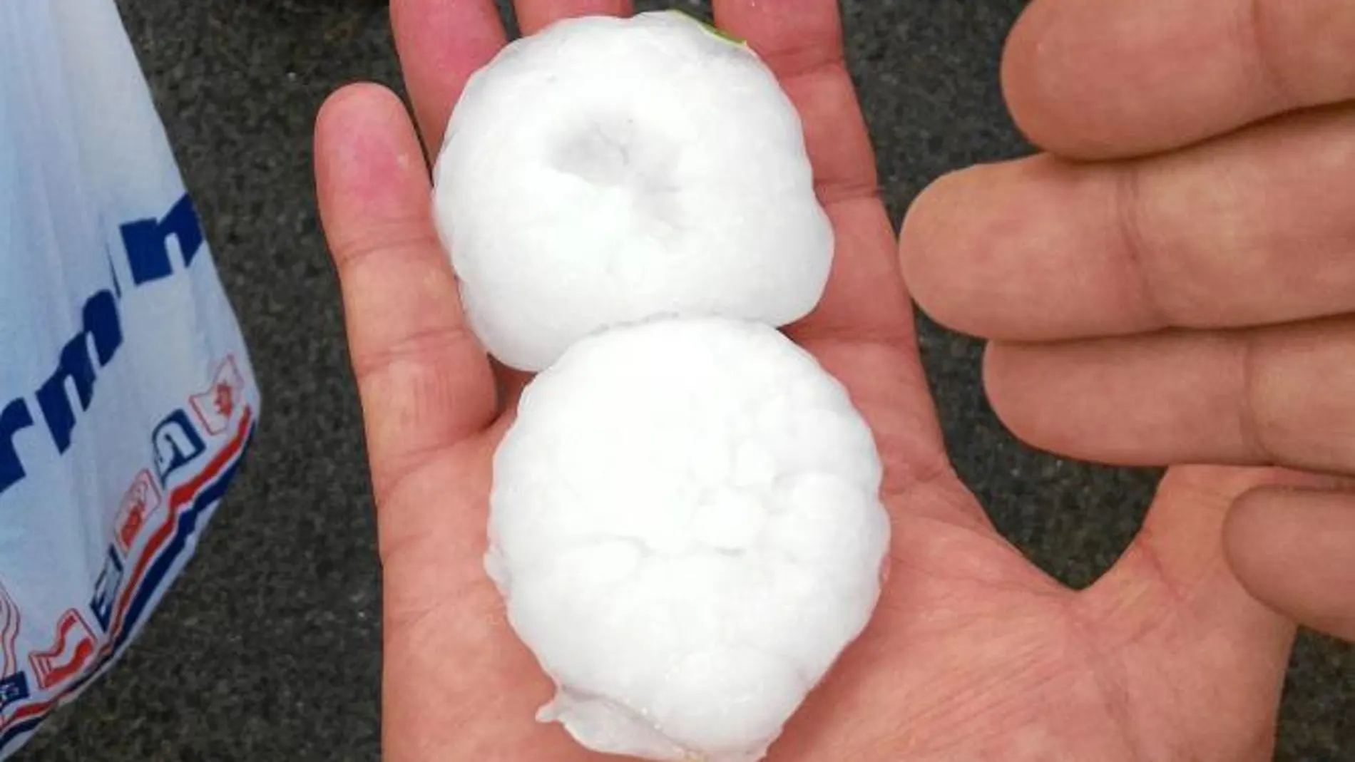El granizo que afectó el lunes a los cultivos fue de gran tamaño