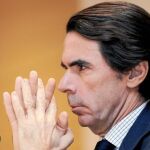 El ex presidente del Gobierno, Aznar, ayer durante la conferencia