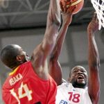 Ibaka fue uno de los jugadores más destacados de España en el primer partido de preparación para el Eurobasket ante Francia