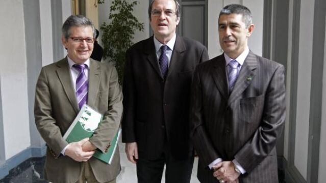 El ministro de Educación con representantes de Concapa-Ceapa