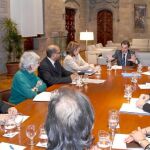 Mas se reunió ayer por la tarde en el Palau de la Generalitat con siete entidades para hablar del catalán