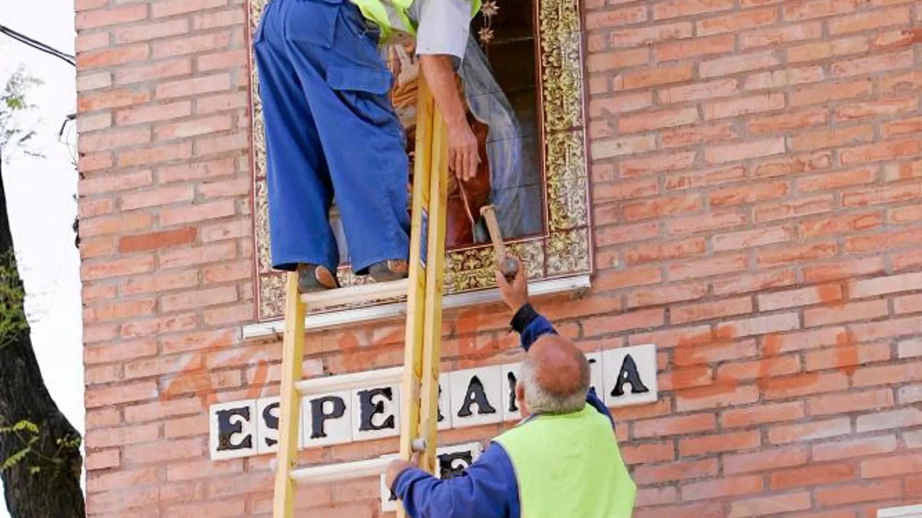 Un rosario de advocaciones en el callejero