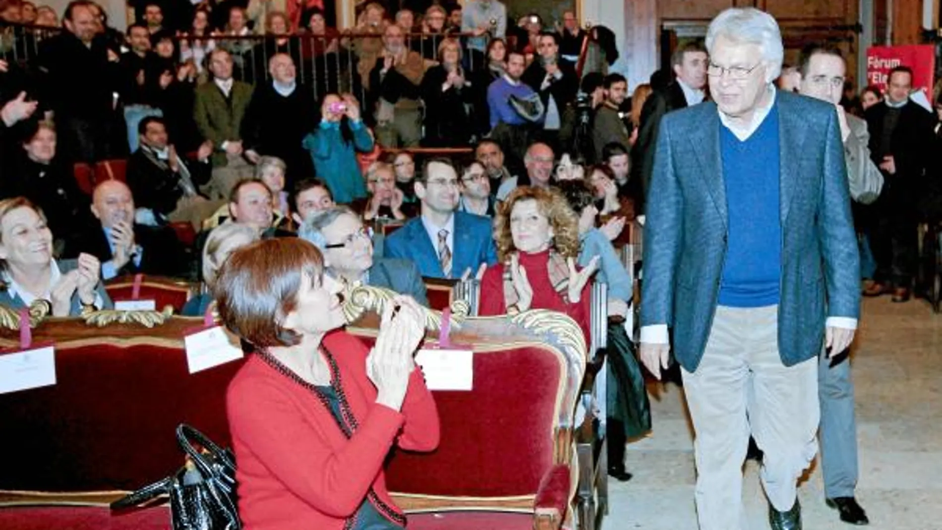 Felipe González intervino ayer para hablar de «Mi idea de Europa»