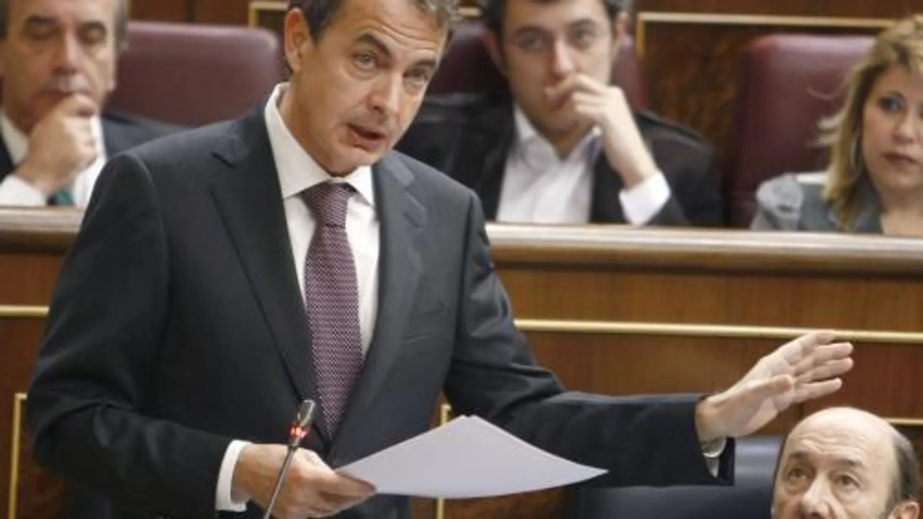Zapatero: «No va a ser fácil reducir el paro juvenil»