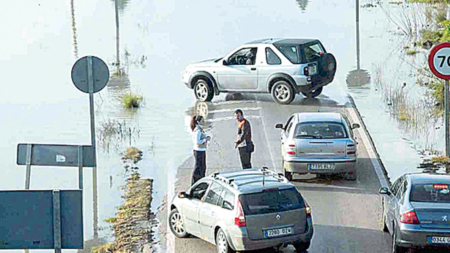 Por qué se tiró agua hace dos años