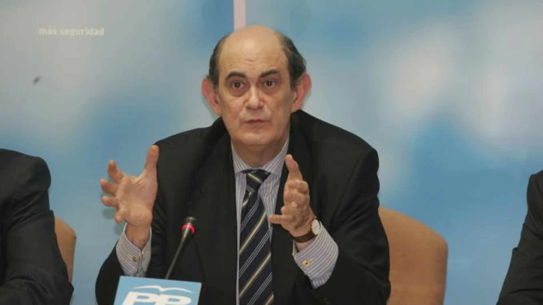 Ignacio Astarloa nuevo director de Constitución e Instituciones de FAES