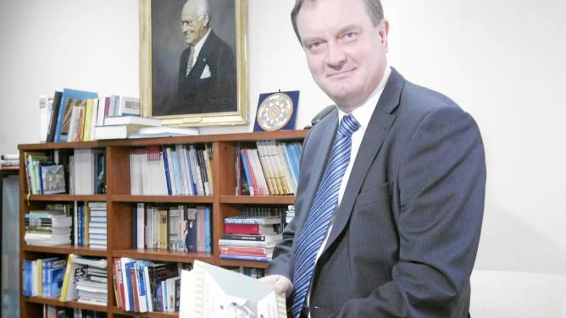 El embajador estonio llegó por primera vez a Madrid en 1992 para estudiar en la Escuela Diplomática