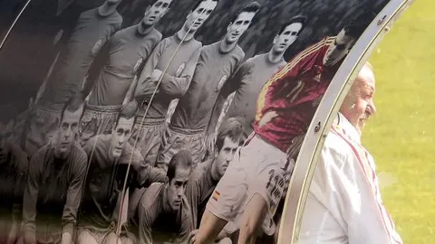 Del Bosque: «Tenemos todo el derecho a soñar»